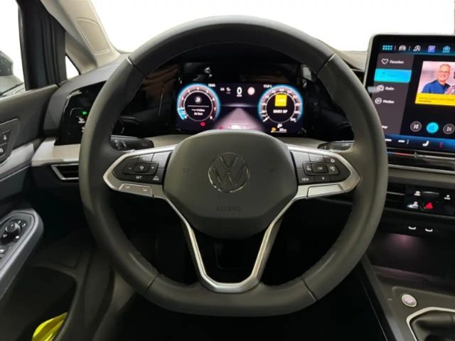 Volkswagen Golf 1.5 TSI Life Plus