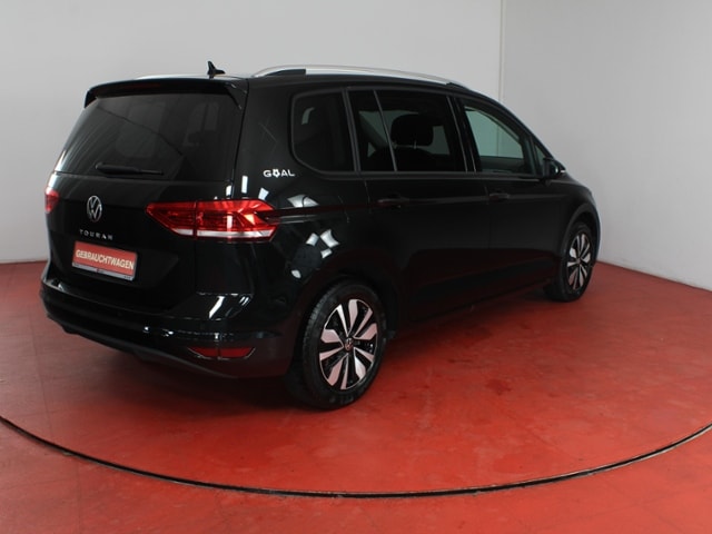 Volkswagen Touran DSG IQ.Drive