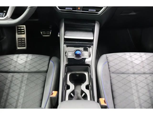 Volkswagen Tiguan 1.5 eTSI DSG R-Line