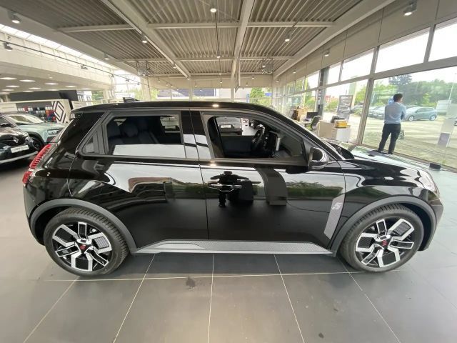 Renault 5 E-Tech Techno