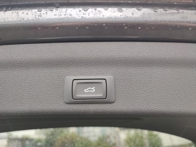 Audi S6 Avant Quattro