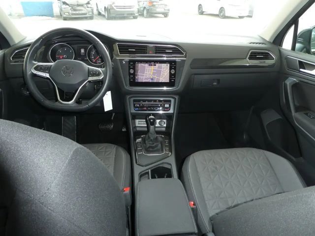 Volkswagen Tiguan DSG Life