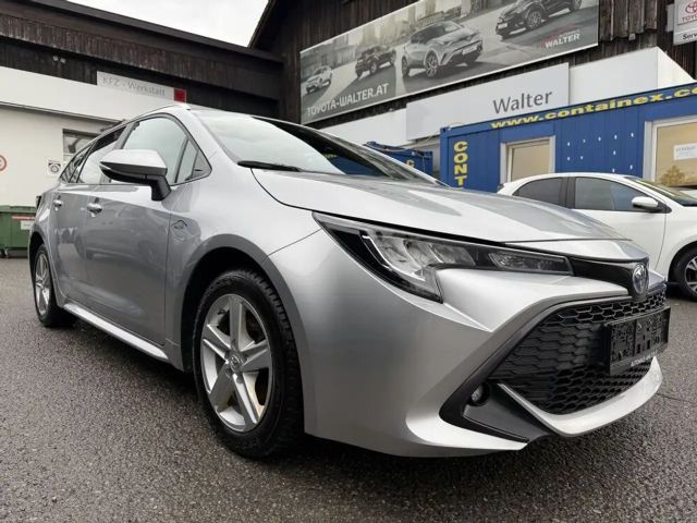 Toyota Corolla Active Hybride Touring