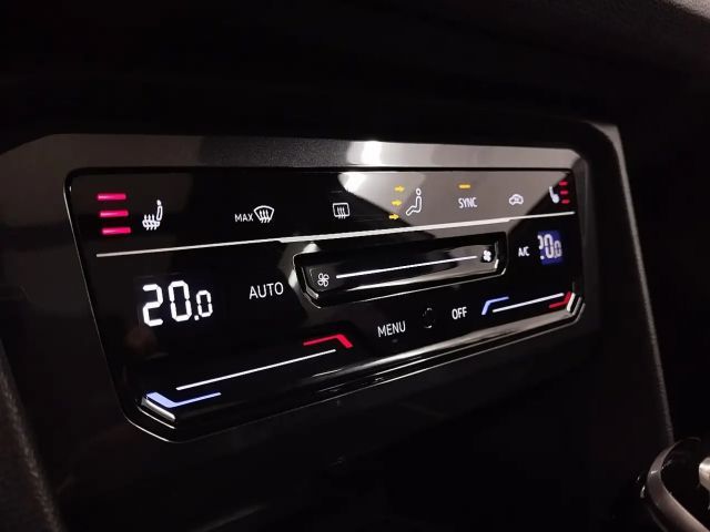 Volkswagen Tiguan R-Line Style