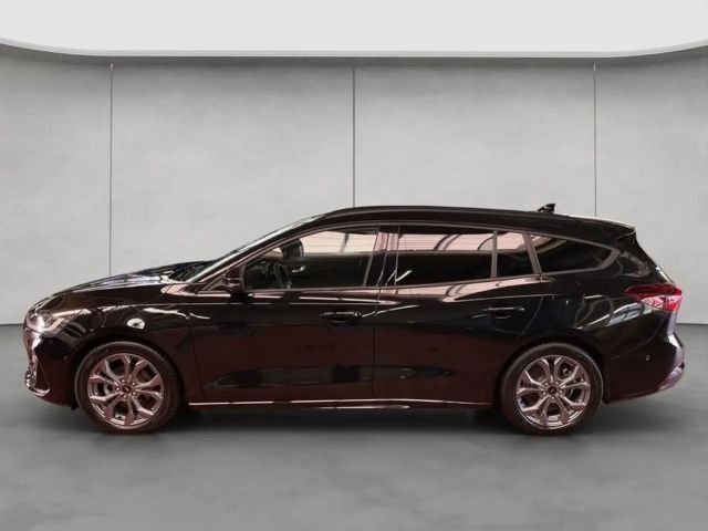 Ford Focus ST Line Wagon