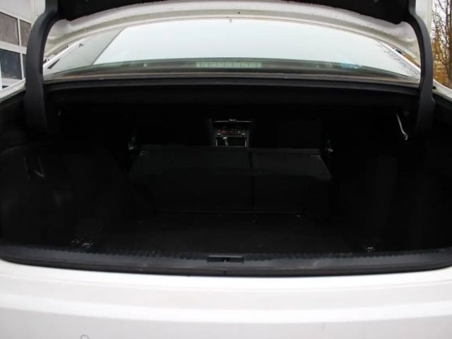 Lexus IS-Serie Premium