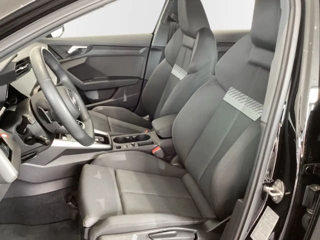 Audi A3 35 TDI S-Line S-Tronic Sedan Sportback