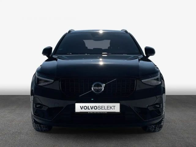 Volvo XC40 Dark Plus