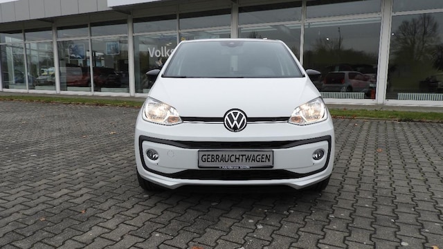 Volkswagen up! Active