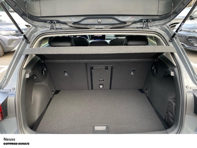 Volkswagen Golf 1.5 eTSI DSG