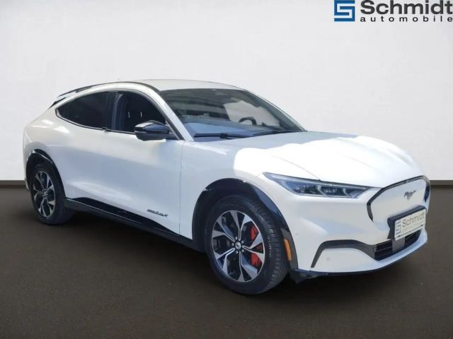 Ford Mustang Mach-E AWD Extended range