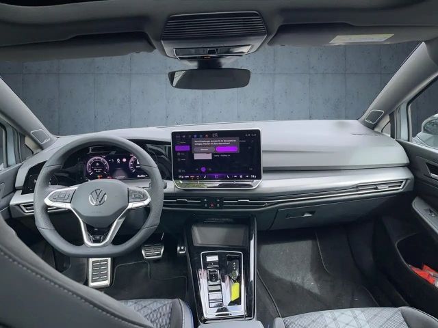 Volkswagen Golf DSG R-Line