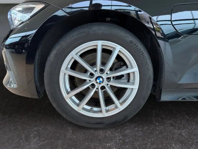 BMW 320 320e Advantage pakket Sedan