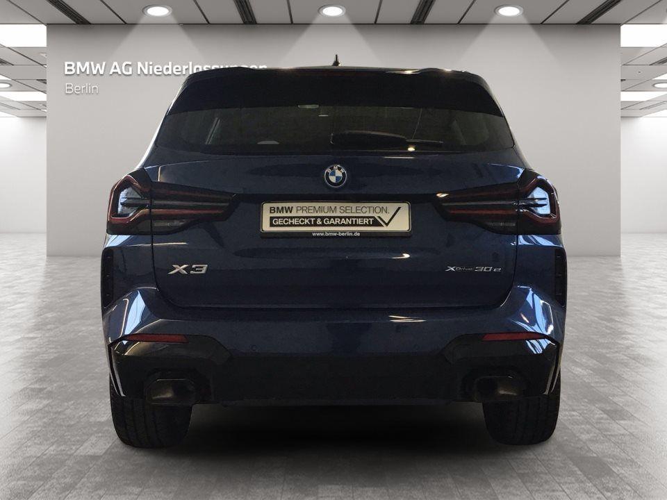 BMW X3 xDrive30e
