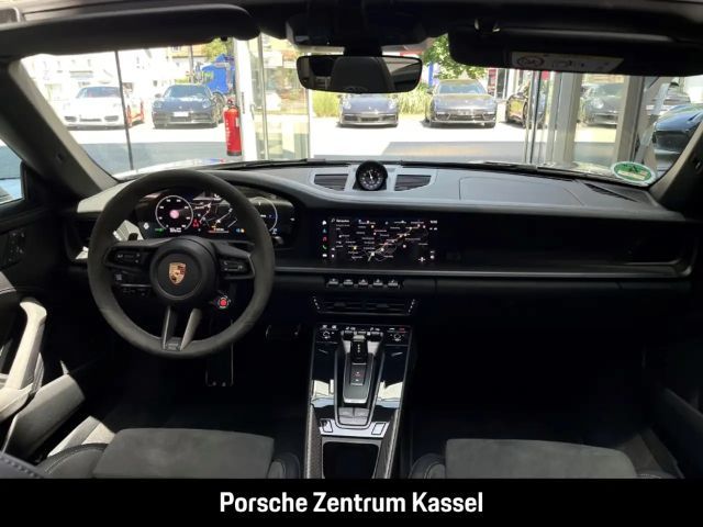 Porsche 992 Cabrio Carrera GTS Turbo