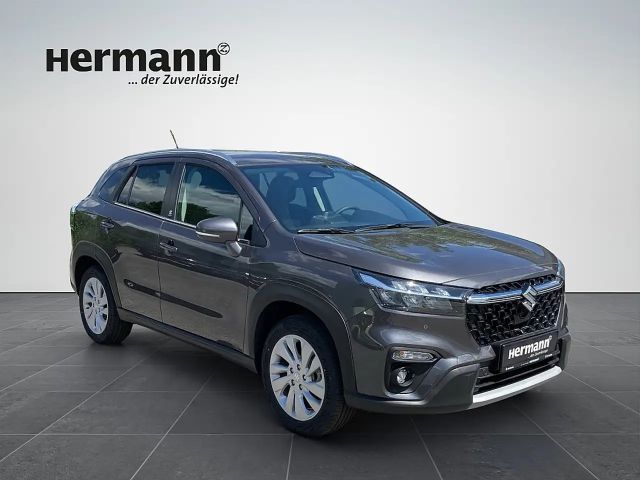 Suzuki S-Cross Hybrid