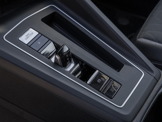 Volkswagen Golf 1.5 eTSI DSG Golf VIII Variant