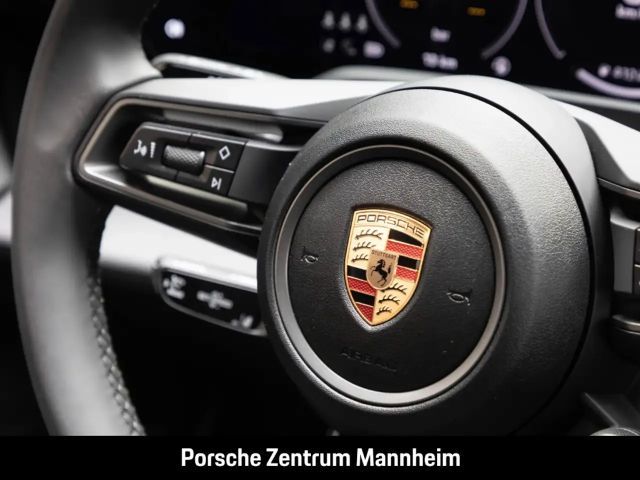 Porsche Taycan 4 Cross Turismo