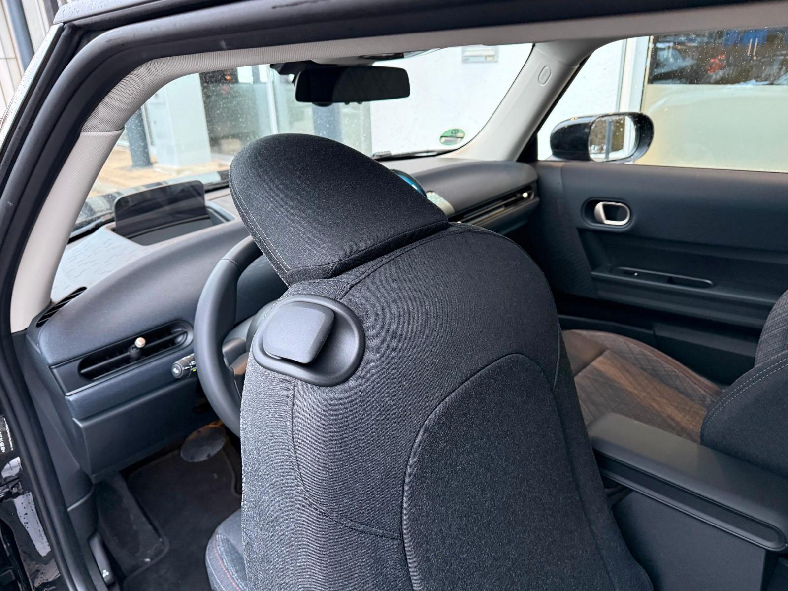 MINI Cooper Essential