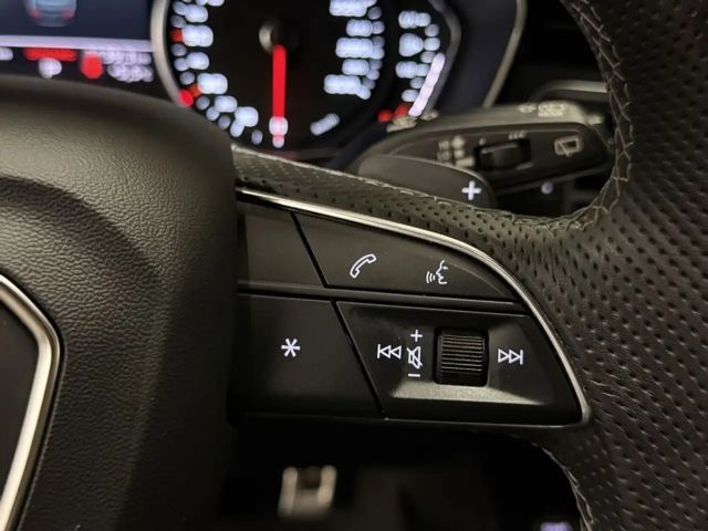 Audi A4 40 TFSI Quattro