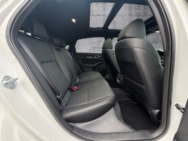 Honda Civic Advance Hybrid e:HEV