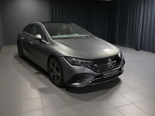 Mercedes-Benz EQE 300 AMG Line Sedan