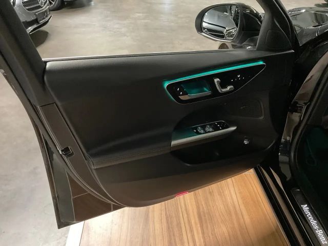 Mercedes-Benz C 180 AVANTGARDE Estate