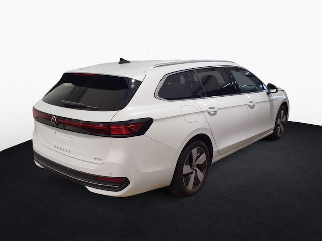 Volkswagen Passat 1.5 eTSI Business DSG Variant