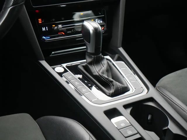 Volkswagen Arteon R-Line eHybrid