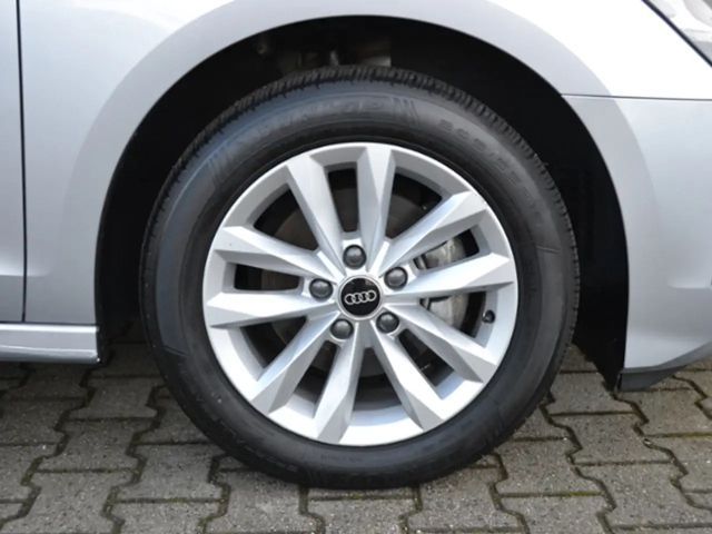 Audi A3 30 TFSI Sedan Sportback