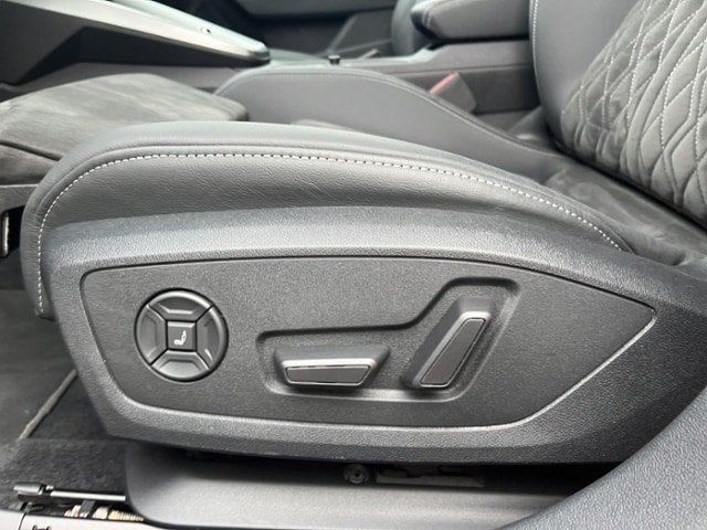 Audi S3 Quattro S-Tronic Sedan