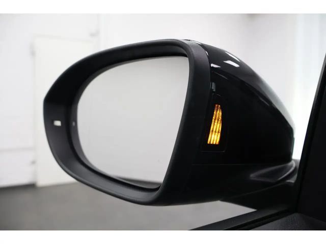 Volkswagen T-Roc 2.0 TDI DSG R-Line