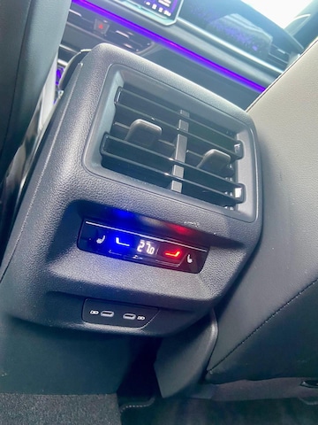 Volkswagen Tayron Tayron 2,0   R-L  DT142 TDID7A