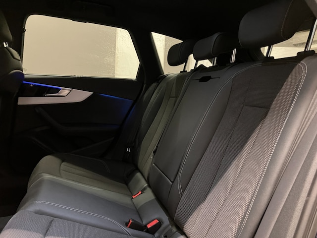 Audi A4 40 TFSI Avant S-Line S-Tronic