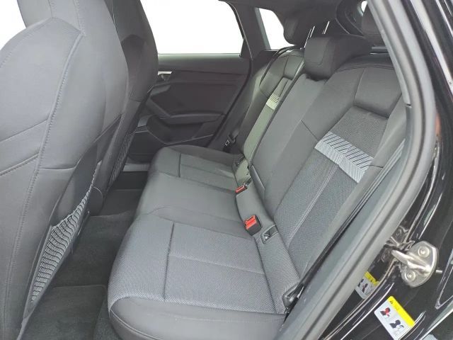 Audi A3 30 TDI S-Tronic Sedan