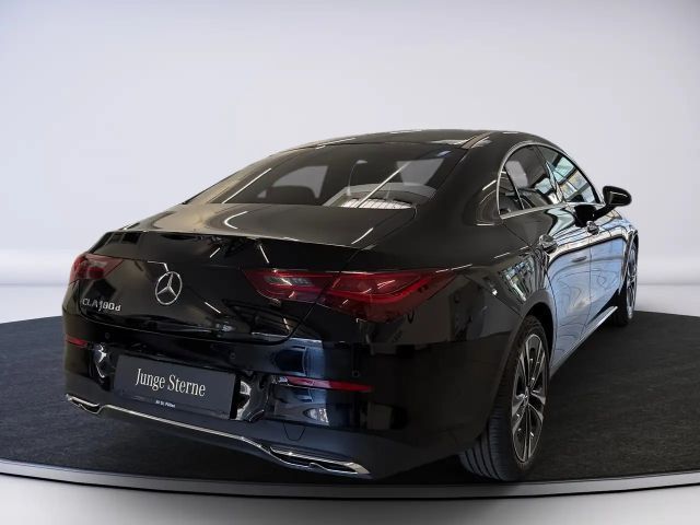 Mercedes-Benz CLA 180 CLA 180 d Coupé