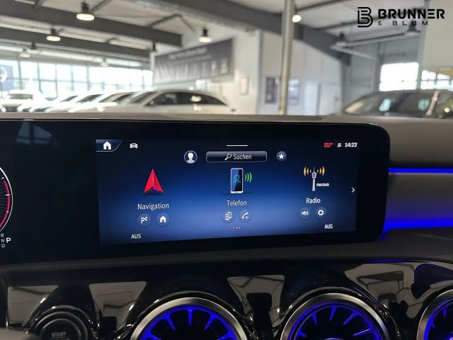 Mercedes-Benz A 220 A 220 d