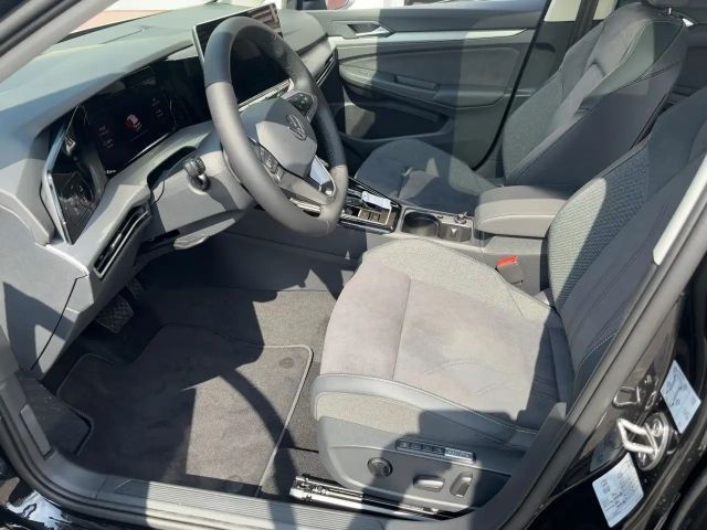 Volkswagen Golf DSG Style eHybrid