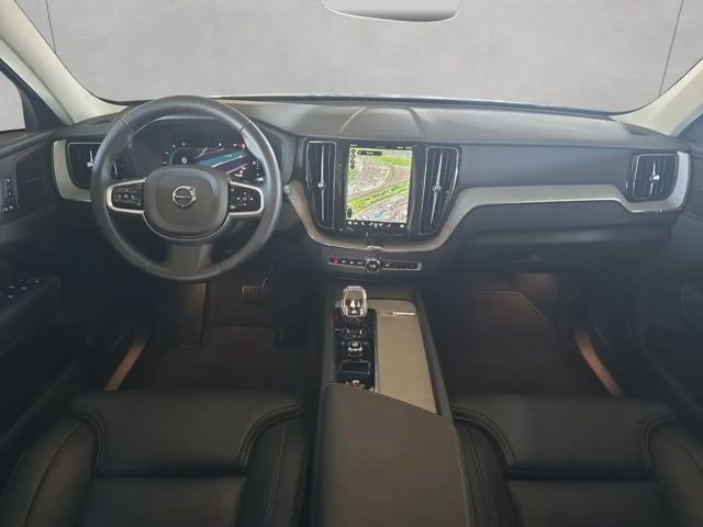 Volvo XC60 AWD Dark Plus