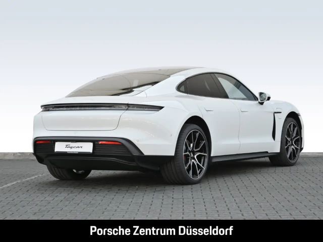Porsche Taycan 4S