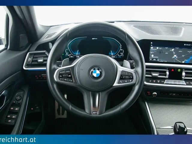 BMW 330 330e xDrive