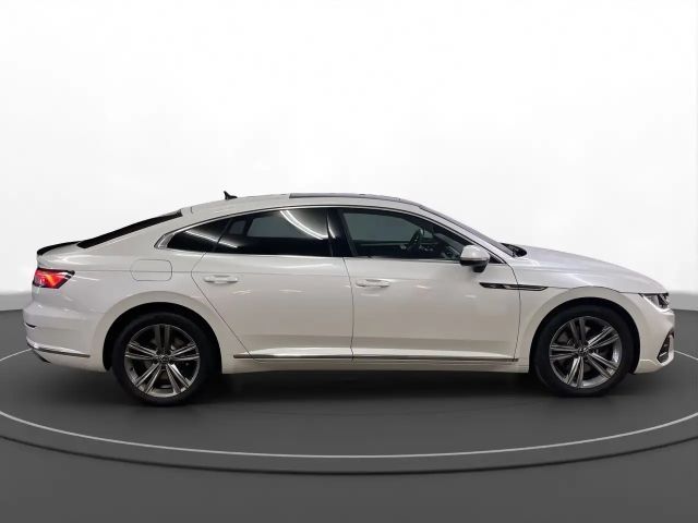 Volkswagen Arteon 2.0 TSI R-Line