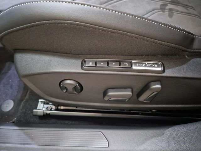 Volkswagen Golf Business Variant