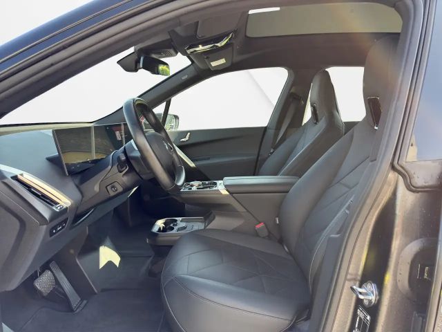 BMW iX *** LUFTFEDERUNG *** AHK ** NP 124.000,- *** -53%