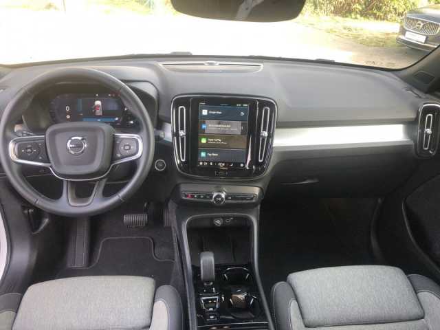 Volvo XC40 Dark Plus