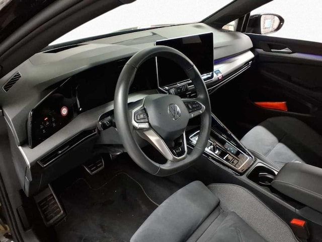 Volkswagen Golf 1.5 eTSI DSG Golf VIII