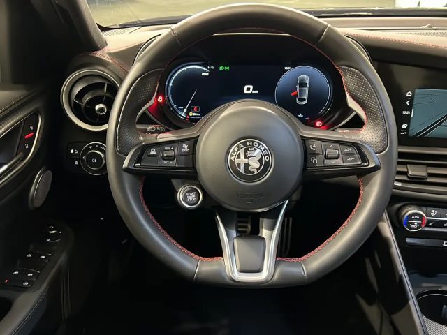 Alfa Romeo Giulia Q4