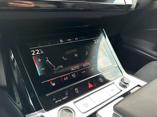 Audi Q8 e-tron 55 S-Line