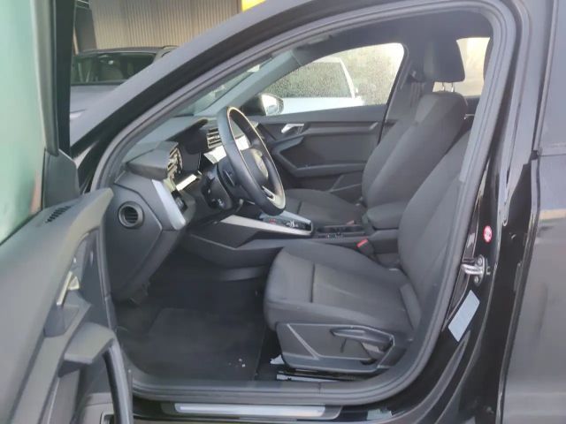 Audi A3 40 TFSI Hybride S-Tronic Sedan