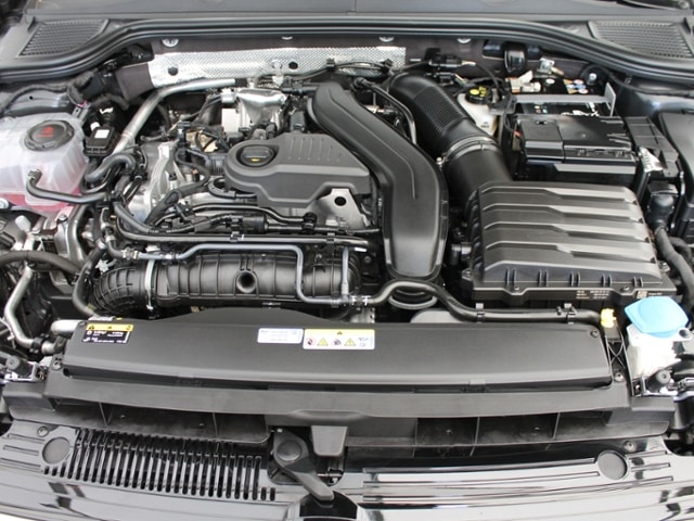 Volkswagen Golf 1.5 TSI DSG Golf VIII Life